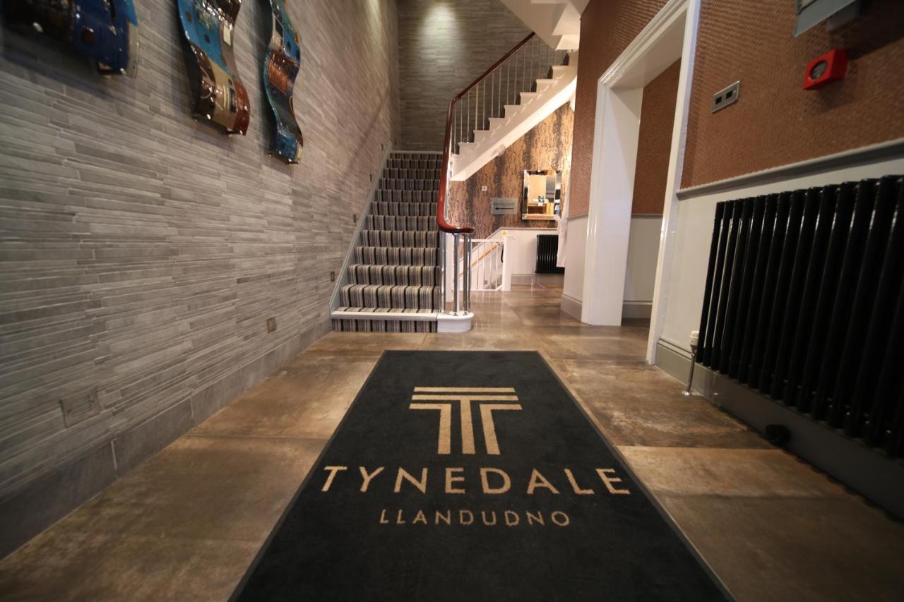 Tynedale Hotel Llandudno Exteriör bild